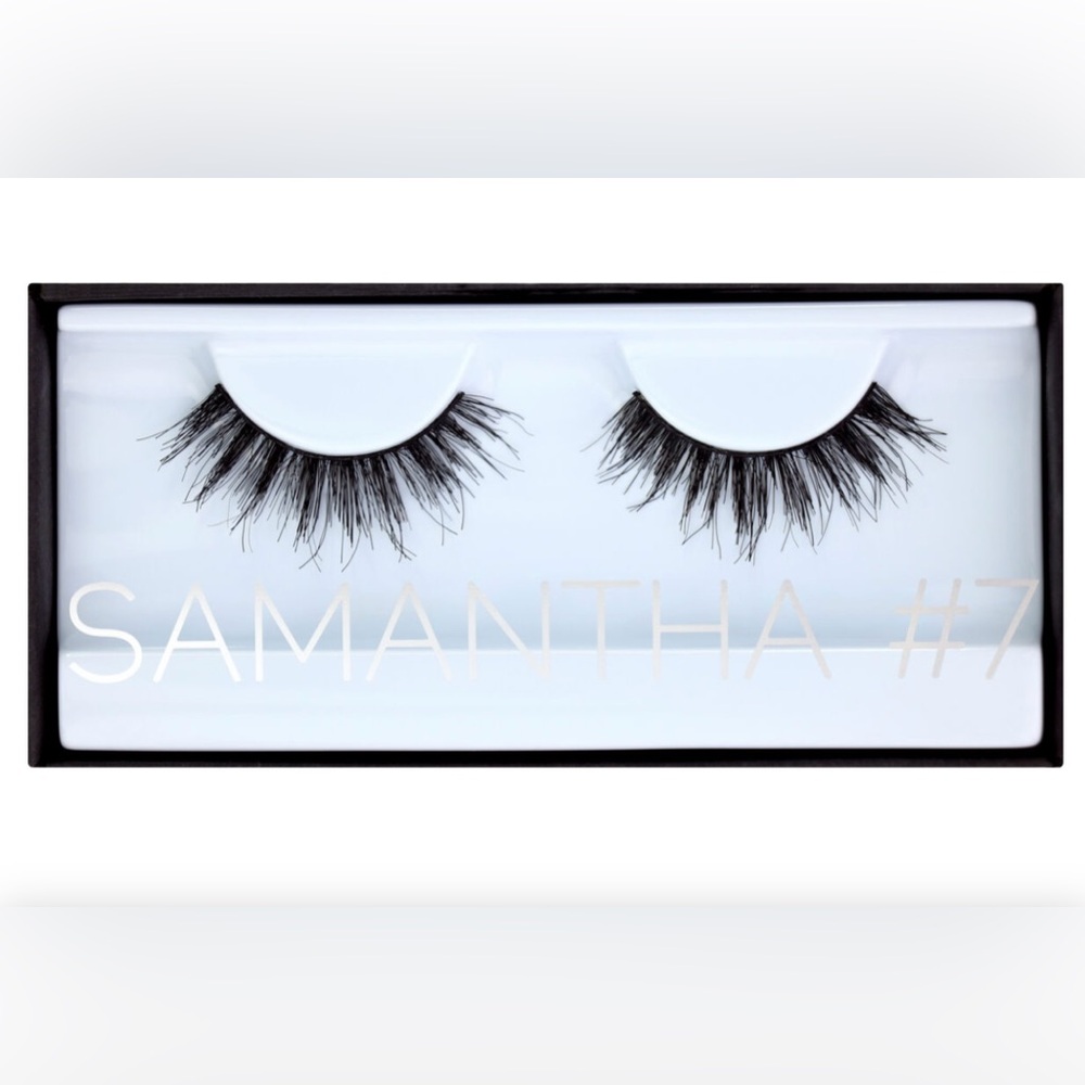 Huda Beauty Samantha Lashes NWT